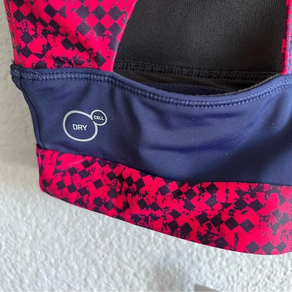 Puma Culture Surf Crop Top - Picture 6 of 10